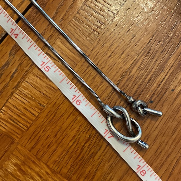 ⚓️TRADED⚓️MADEWELL Knotshine Necklace - Picture 10 of 13